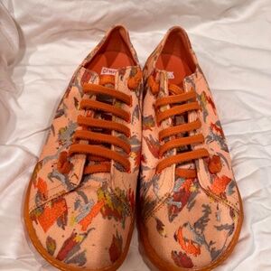 Camper Twins Slip On Women's size US 8.5/9 EU 40, Orange Silver Peach Embroidery